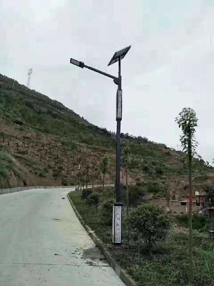 梅里斯达斡尔族区仿古太阳能路灯